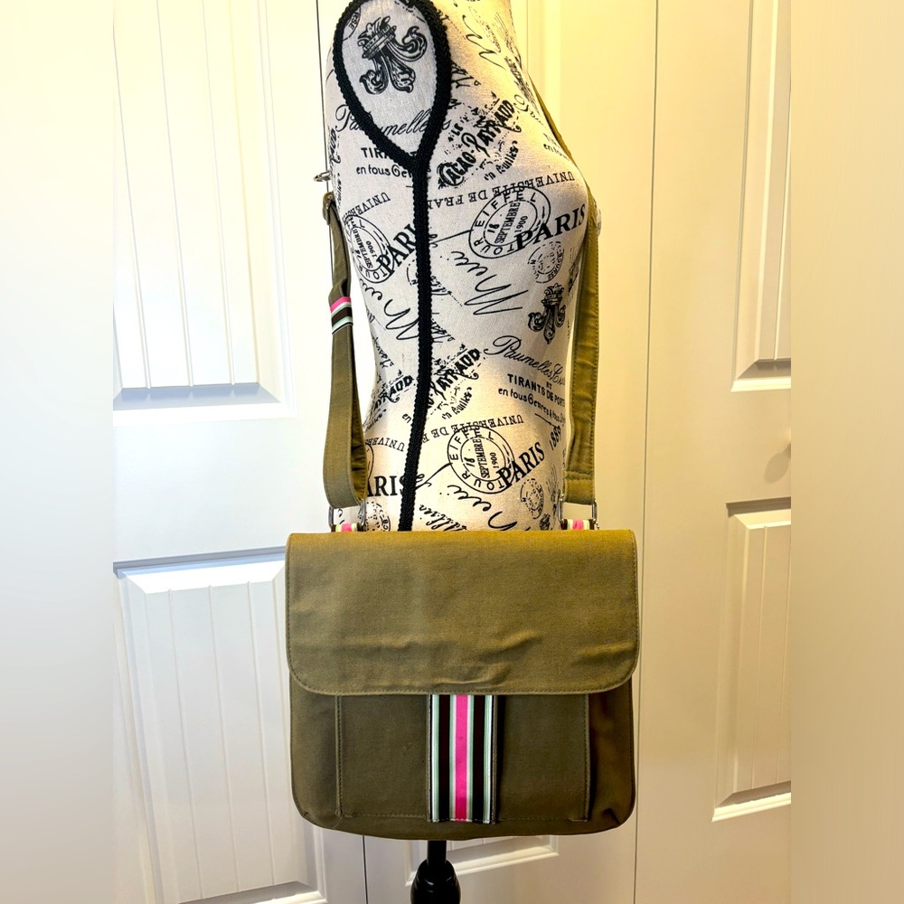 Tote Le Monde Canvas Shoulder Crossbody Messenger Bag Army Green Color